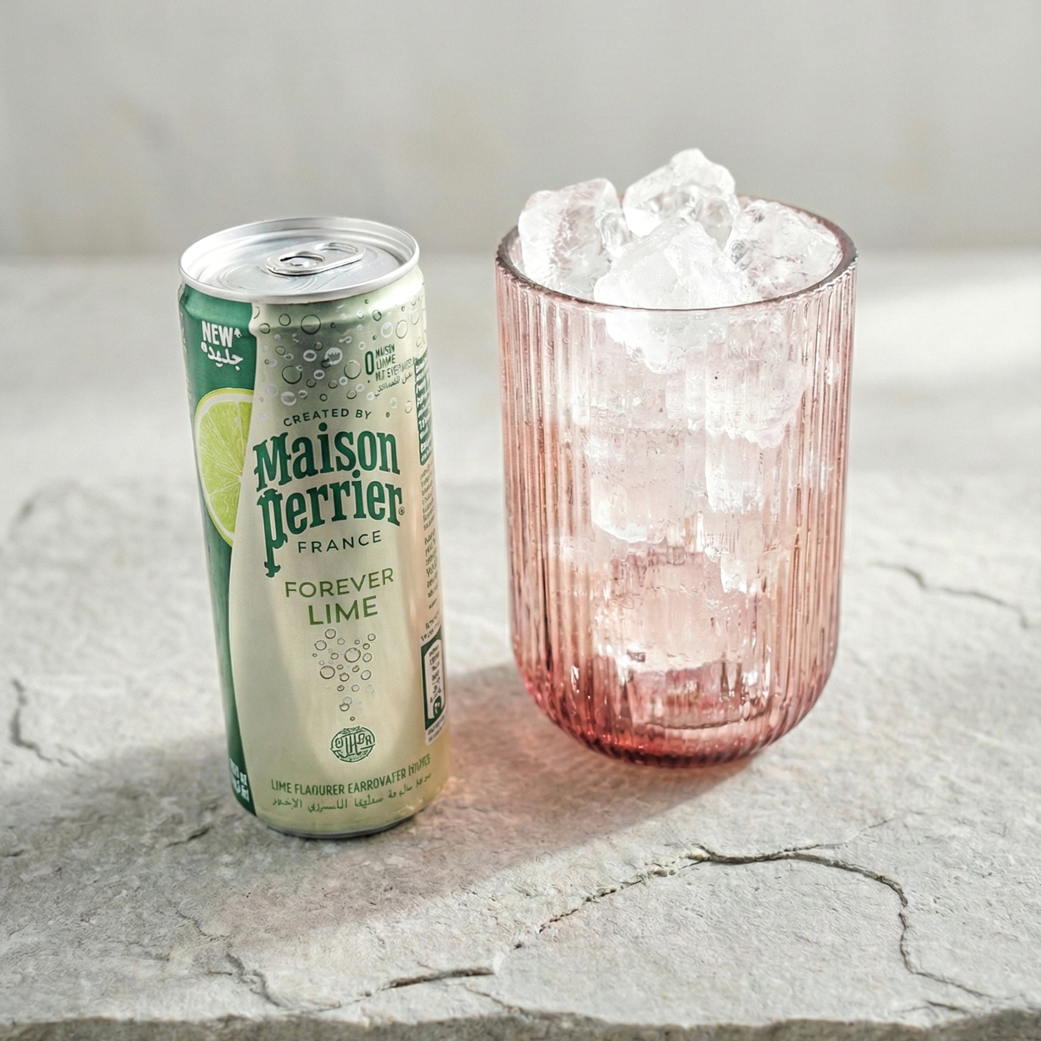 مياه غازية بنكهة الليمون